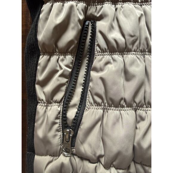 Calvin Klein Women’s Beige Performance Vest - Size Small - Picture 3 of 9